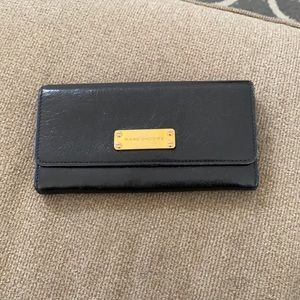 Marc jacobs wallet